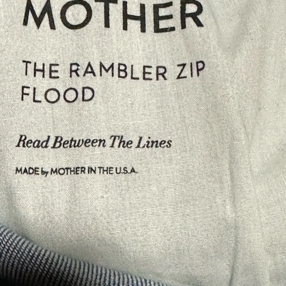 MOTHER The Rambler Zip Flood Read Between the Lines Size 29